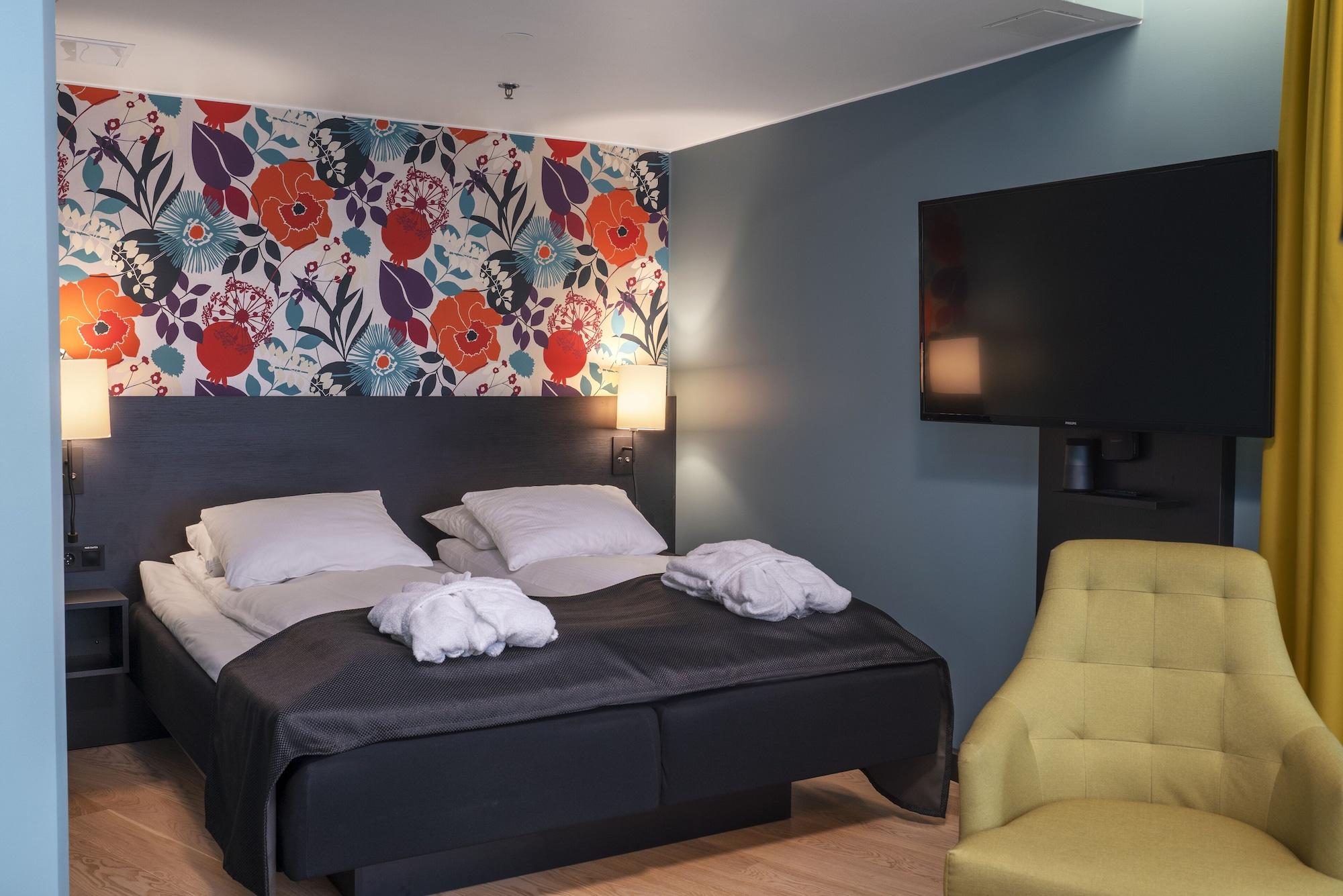 Thon Hotel Харстад Экстерьер фото