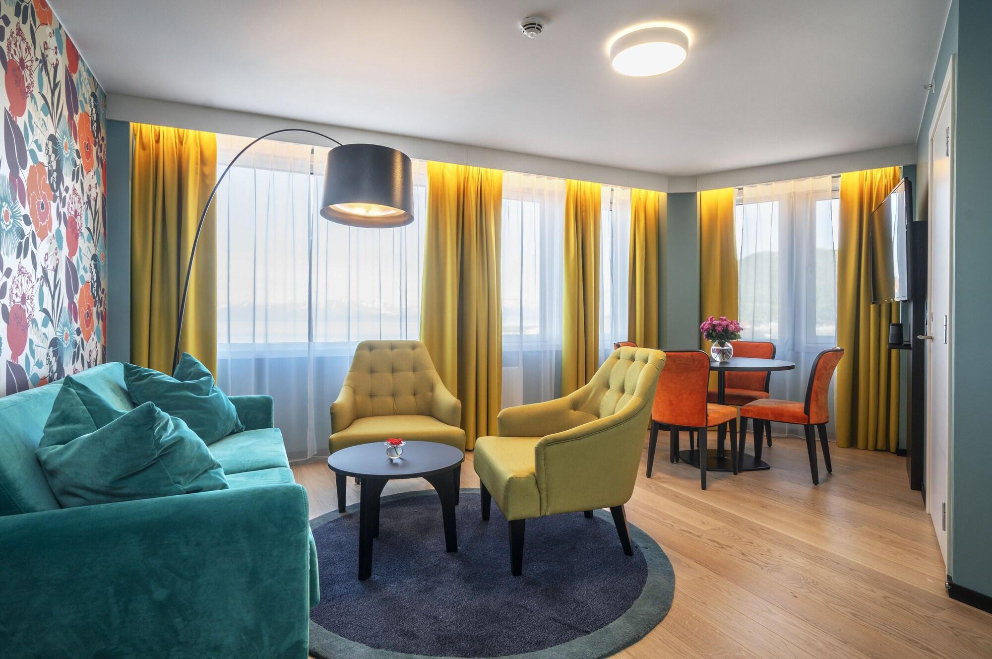 Thon Hotel Харстад Экстерьер фото