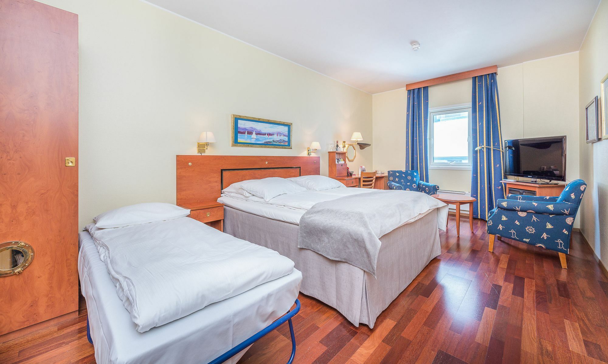 Thon Hotel Харстад Экстерьер фото