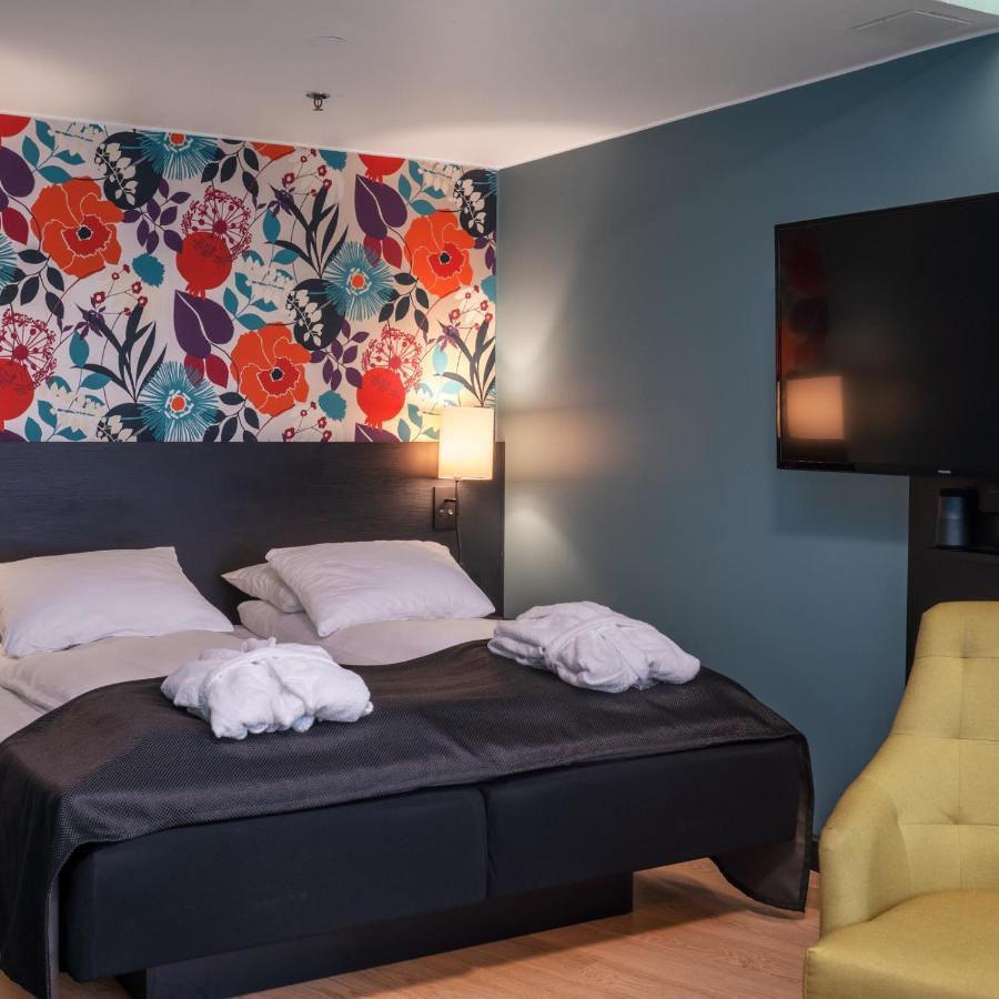 Thon Hotel Харстад Экстерьер фото